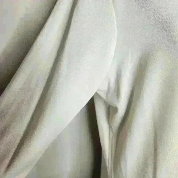 Ruby Rd. Women's ivory blouse size small - Picture 4 of 6